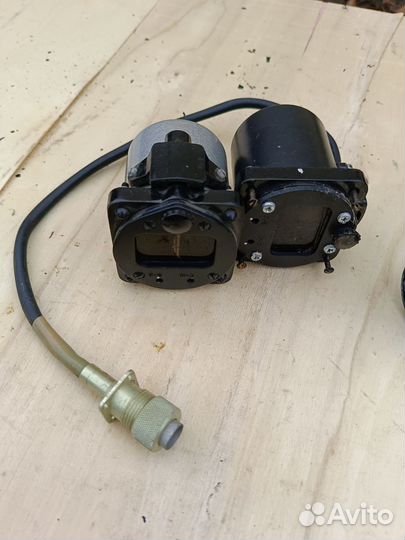 Жидкостные компасы. Авиационные