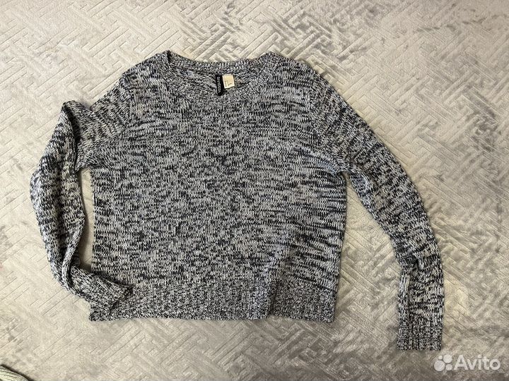 Вещи женские (кофты)