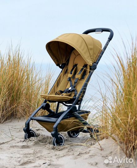 Лёгкая прогулочная коляска Joolz Aer
