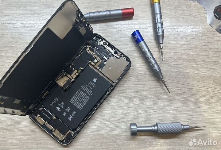 Ремонт телефонов iPhone Android