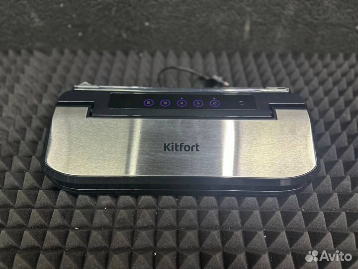 Вакууматор Kitfort KT-1516