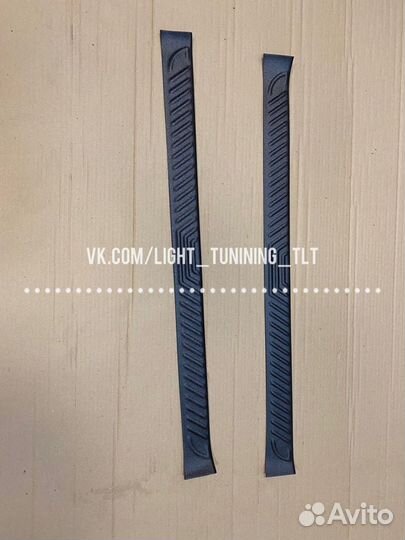 Накладки Порогов Нива 3d