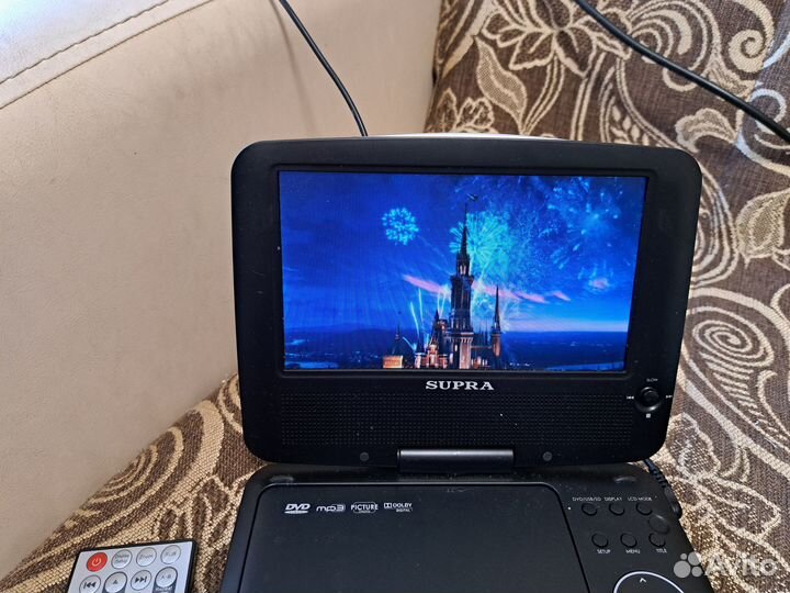 Портативный dvd проигрыватель Supra