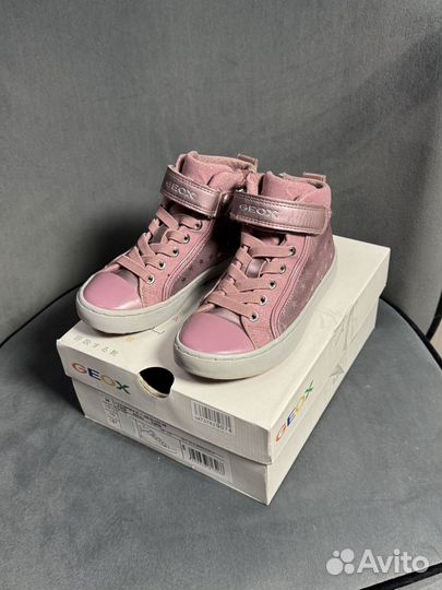 Ботинки для девочки 28р