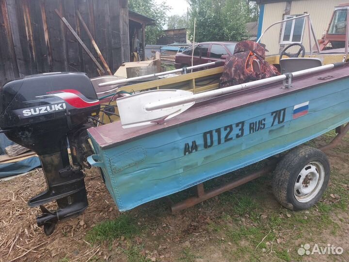 Лодка южанка 2 килевая с мотором сузуки 40 2т