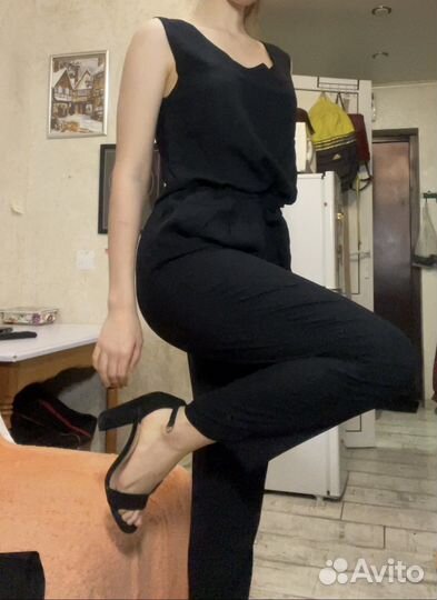 Комбинезон женский