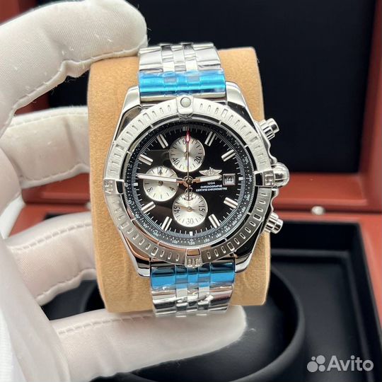 Часы Breitling