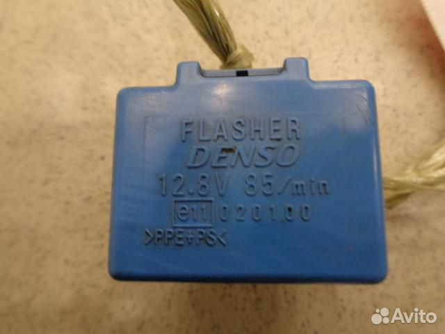 Реле поворота Toyota Yaris 2005-2011