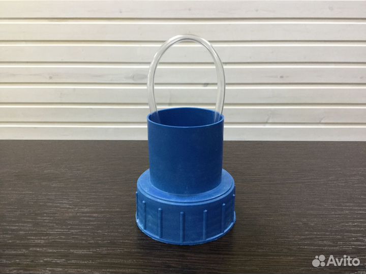 Крышка пластиковая на бутыль 20 л (гидрозатвор)