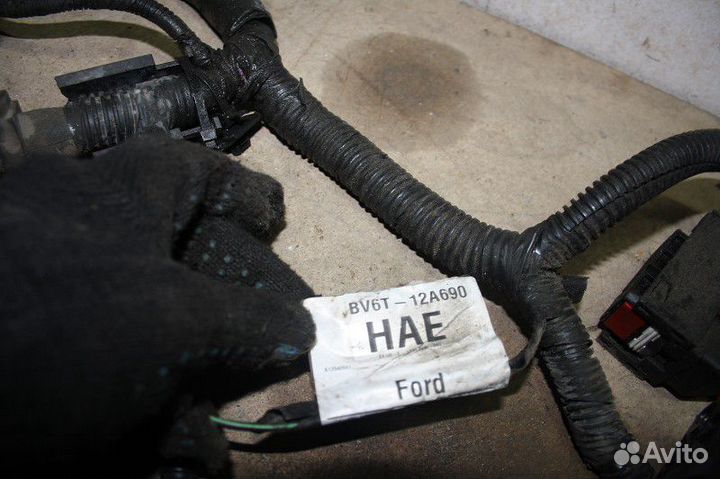 Проводка моторная (коса) ford focus III 2011