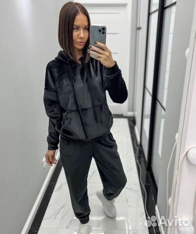 Спортивный костюм