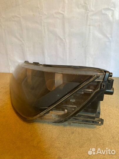 Фара передняя левая Audi A1 2014-2017