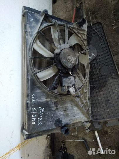 Радиатор Вентилятор Toyota Corolla Auris 1.4 TD