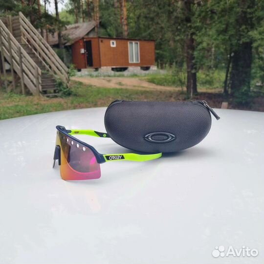 Спортивные очки oakley
