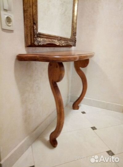 Консольный столик