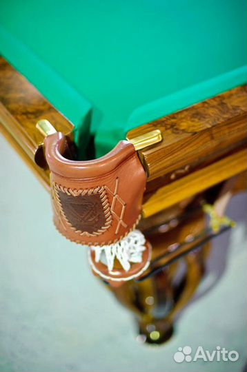 Биллиардный стол ручной работы