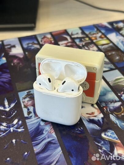 Apple AirPods 1