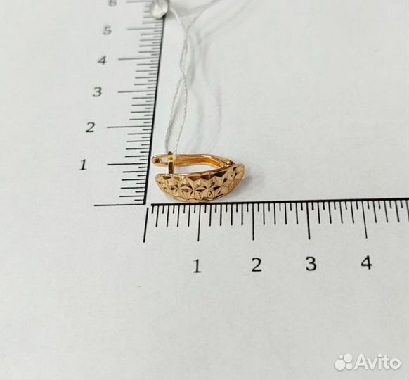 Золотые серьги