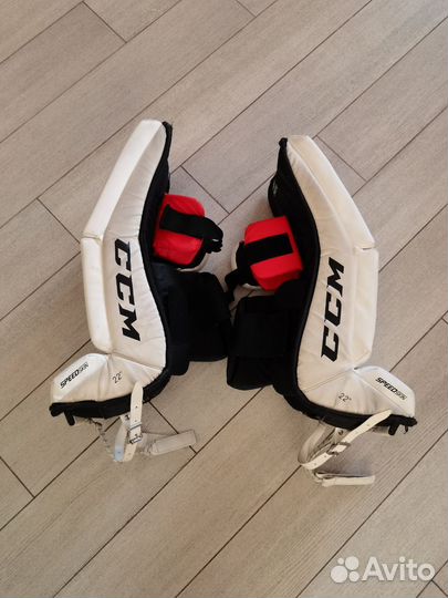 Вратарские щитки ccm 22