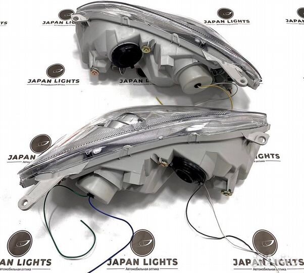 Фары линзовые передние Toyota Mark 2 110 1 Модель