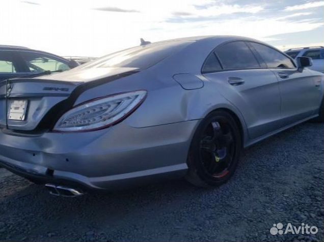 Блок управления двигателем на Mercedes Benz CLS