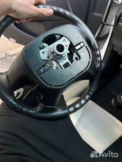 Руль на toyota camry 40