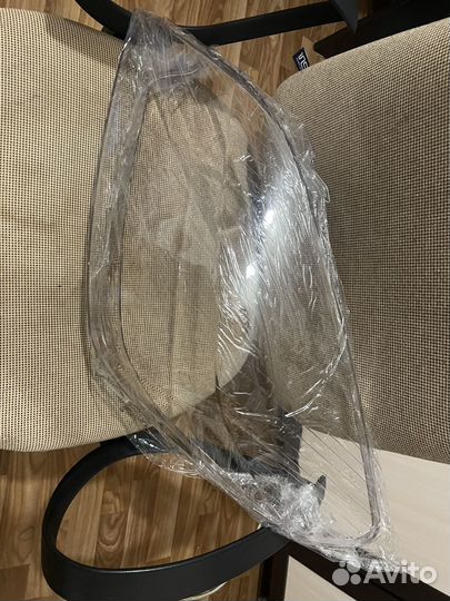 Стекло на правую фару opel astra h