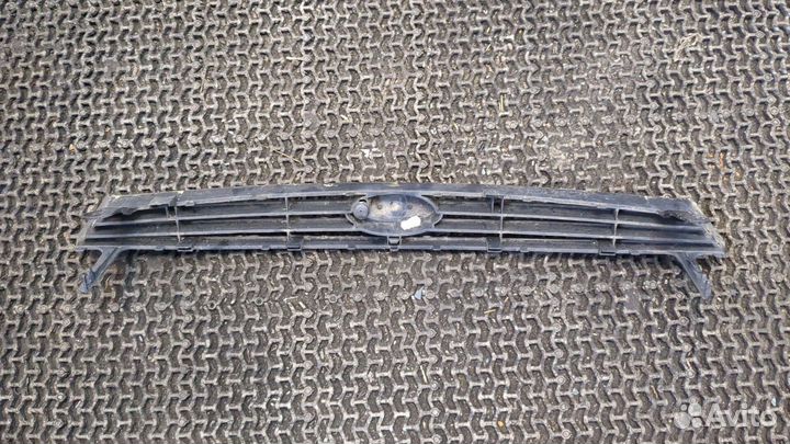 Решетка радиатора Ford Focus 1, 2001