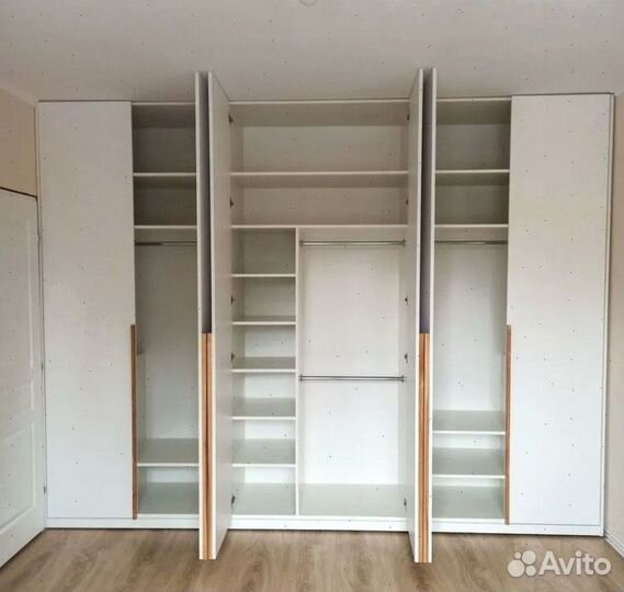 Шкаф на заказ 'Aim high' от производителя