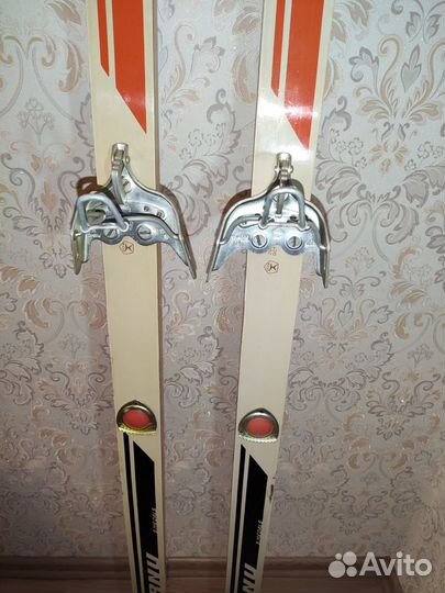 Лыжи беговые с ботинками и палками