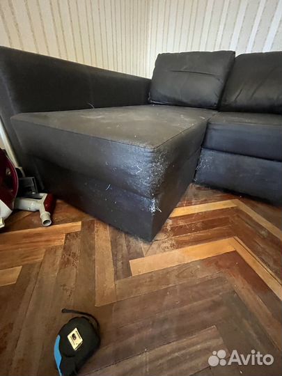 Диван iугловой kea б/у