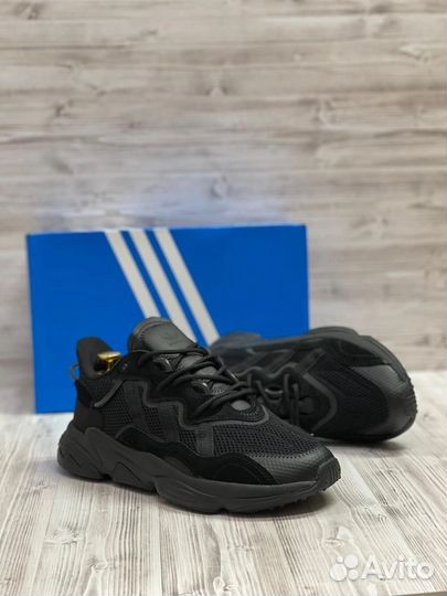 Кроссовки Adidas Ozweego