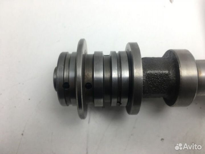 Распредвал впускной Toyota Ist NCP60 2nzfe 2002