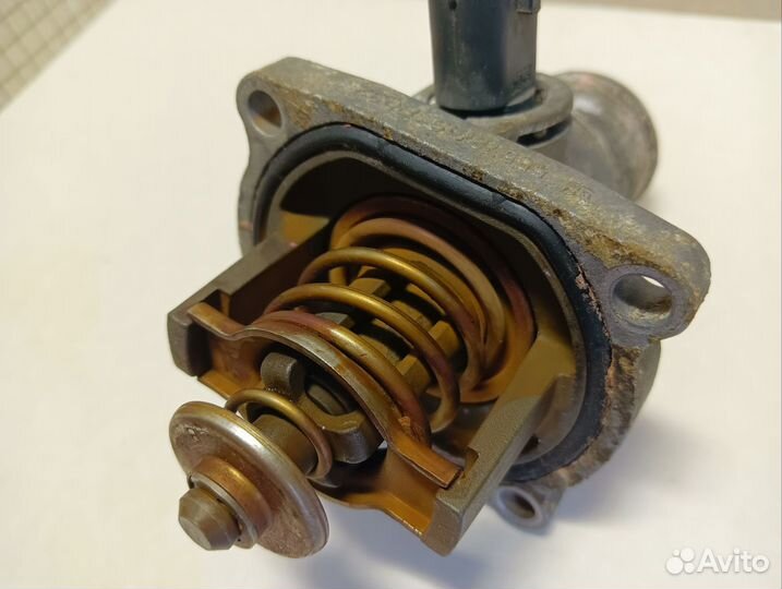 Термостат Chevrolet Cruze/Opel z18xer f18d4