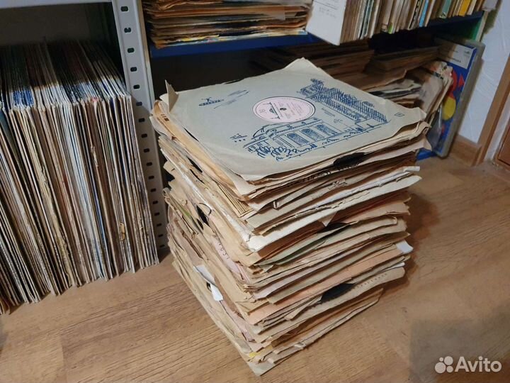 Виниловые пластинки (78 об.)