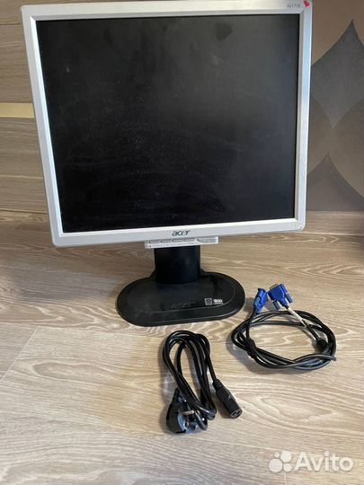 Монитор 19 дюймов acer