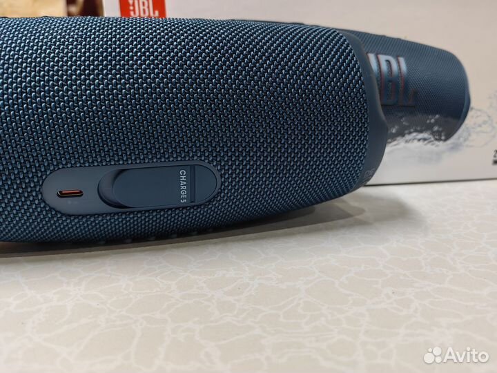 Колонка JBL Charge 5