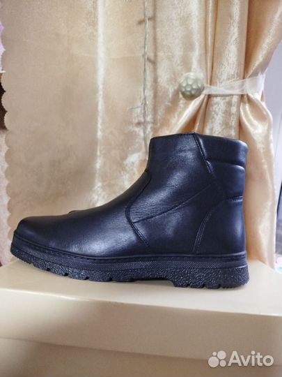 Ботинки муж.43. Зима.Новые