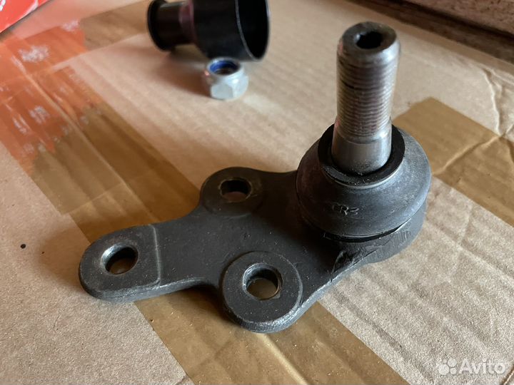 Шаровая опора ford focus