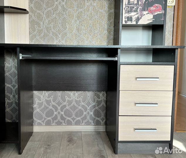 Компьютерный школьный уголок