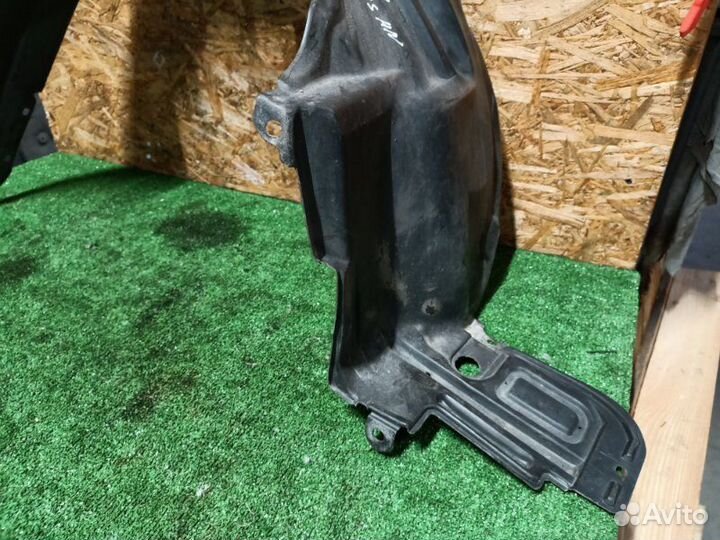 Защита арок (подкрылок) передняя левая Nissan