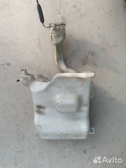 Бачок омывателя mercedes W203 W209