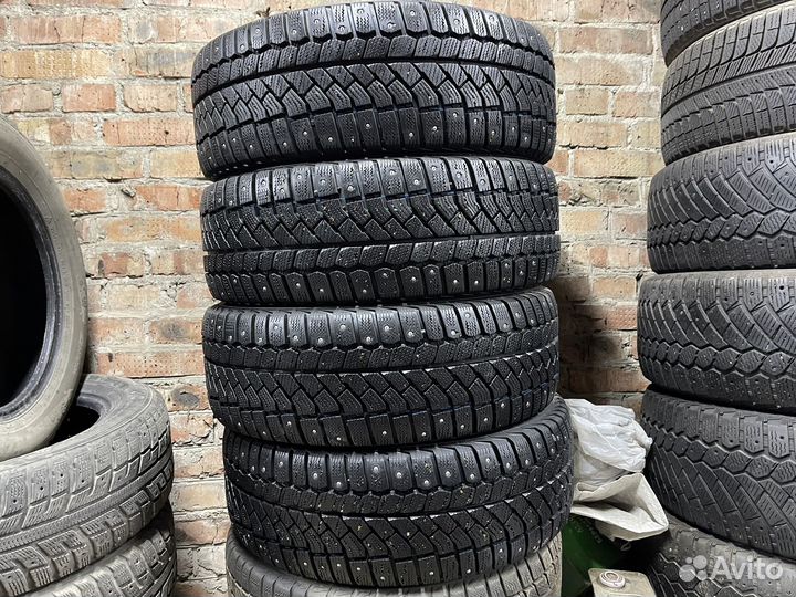 Viatti Brina Nordico V-522 215/55 R16