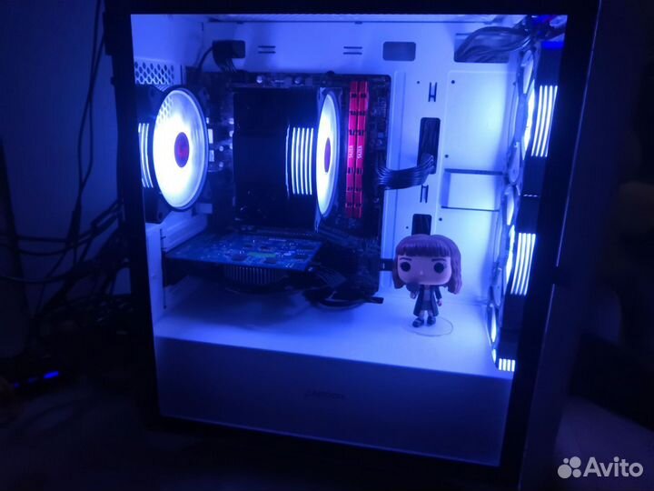 Игровой компьютер R5 5500 16Gb 256m2 500hdd