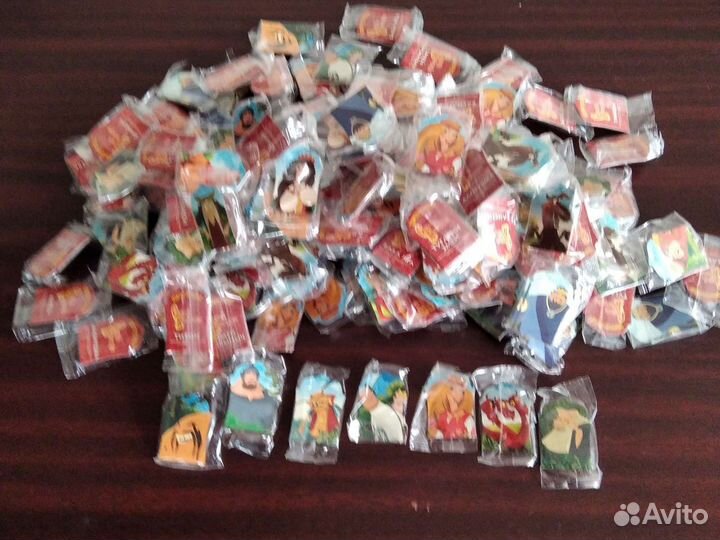 Игрушки из киндера 90х