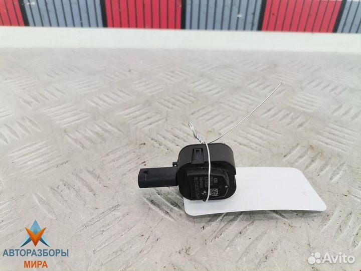 Датчик удара BMW 7 F01/F02 2009 65779224178