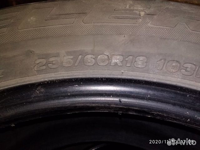 Bridgestone Blizzak Revo GZ 235/60 R18