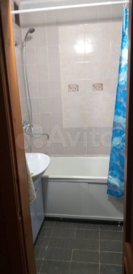 2-к. квартира, 54 м², 1/5 эт.