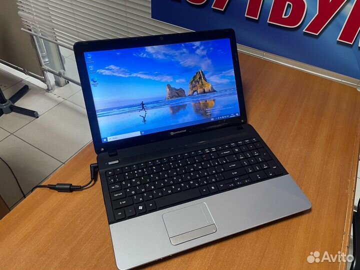 Шустрый ноутбук Acer для работы и учебы