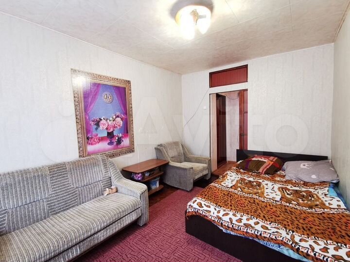 2-к. квартира, 41 м², 1/3 эт.